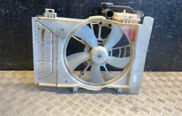 Toyota Yaris Radiator cooling fan shroud MF4227500459