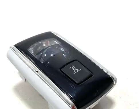 Peugeot 508 Front seat light 8956410 96884874XT 121371