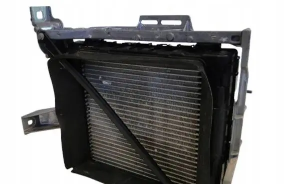 Mercedes-Benz SL AMG R232 Engine oil radiator A0995005700 A0995005800 A2325006000
