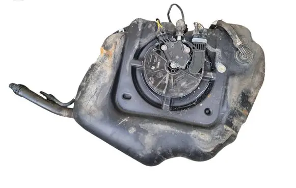 Land Rover Evoque I AdBlue liquid reservoir GJ325J228A J17LA