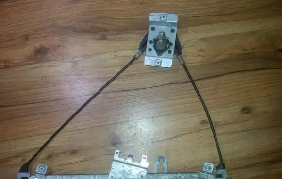 Volvo 440 Sliding door window regulator with motor 471479