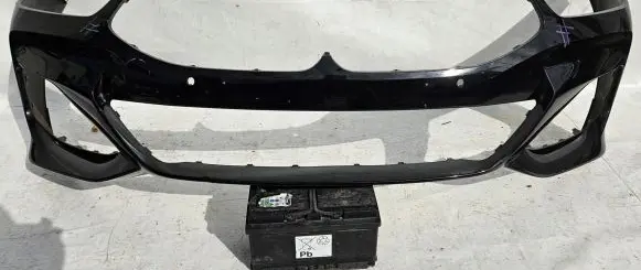 BMW 8 G14 Front bumper 8070558