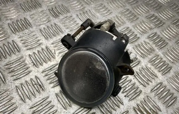 Ford Mondeo Mk III Front fog light 1S7115K201AC 0305062002