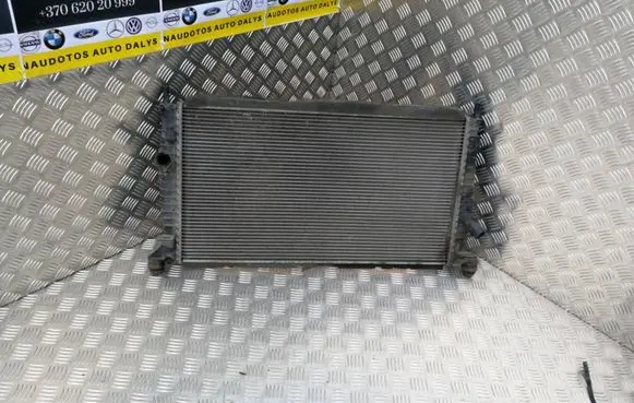 Ford Focus C-MAX Coolant radiator