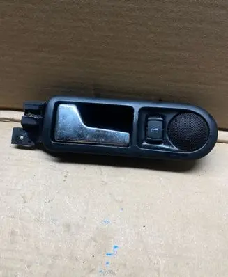 Volkswagen PASSAT B5 Rear door interior handle 3B0839113H