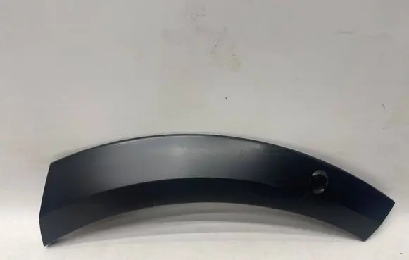 Volvo XC60 Front bumper splitter molding 31650213