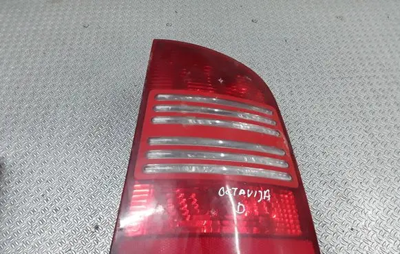 Skoda Octavia Mk1 (1U) Rear/tail lights 1U9945096