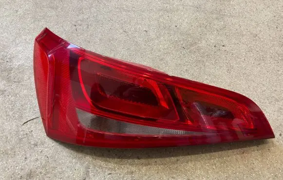 Audi Q5 SQ5 Rear/tail lights 8R0945093