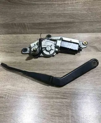 Nissan X-Trail T31 Rear window wiper motor 287108H300 1665217A