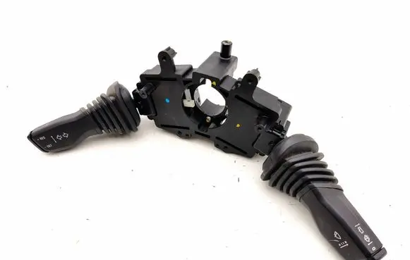 Wiper turn signal indicator stalk/switch