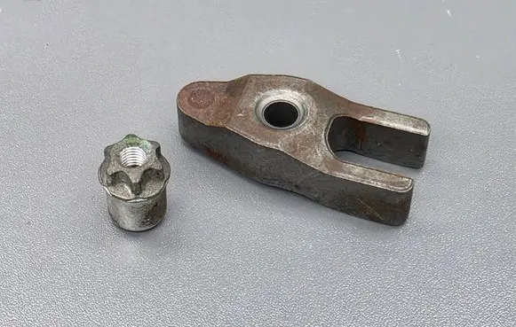 Fuel Injector clamp holder