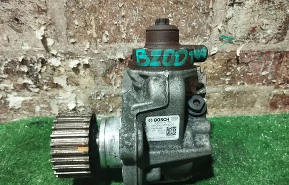 Opel Astra K Fuel injection high pressure pump 55494494