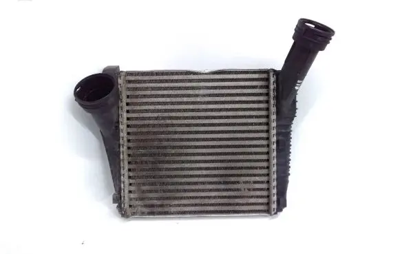 Volkswagen Touareg II Intercooler radiator 8ML376729571 99000956
