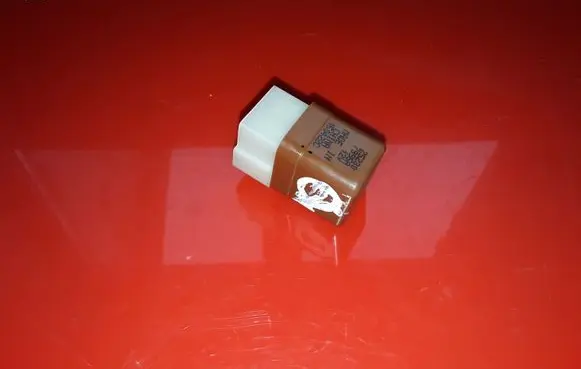 Nissan Qashqai Other relay 252307996A 150422C