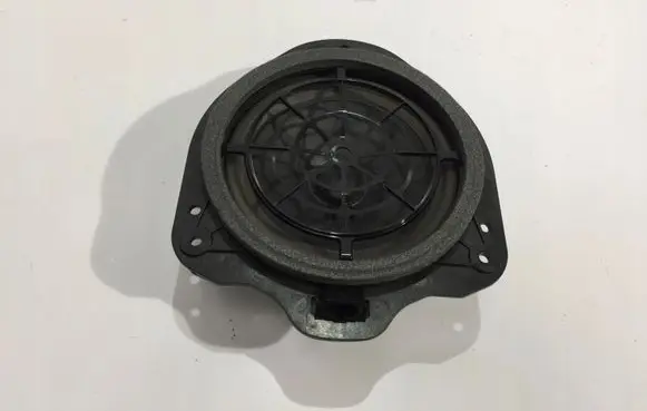 Audi A5 Parcel shelf speaker 8W6035411
