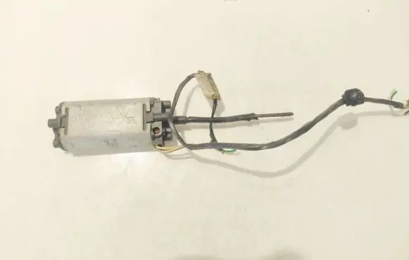 Citroen C5 Seat adjustment motor 9460570A 401231A6