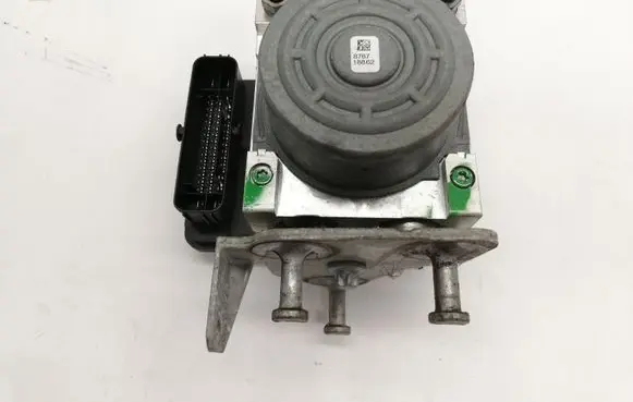 Mercedes-Benz C W205 ABS Pump A2539011400
