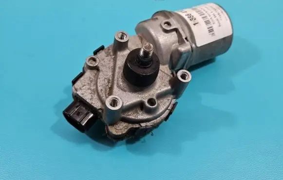 Wiper motor