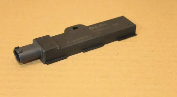 BMW 2 G42 Keyless system antenna 683206601