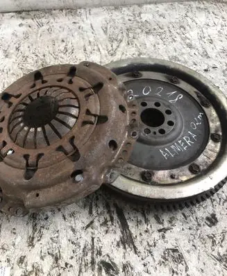 Nissan Almera Tino Clutch set kit