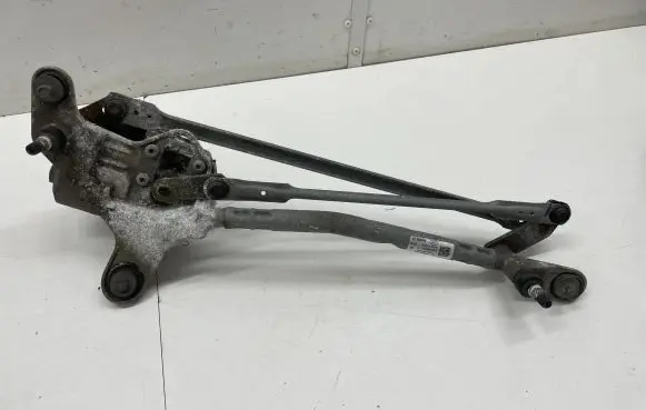 Tesla Model 3 Front wiper linkage and motor 109585500A