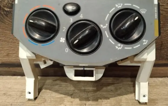 Opel Vivaro Climate control unit