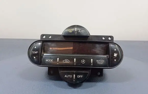 KIA Carens I Climate control unit 0K2FB61190