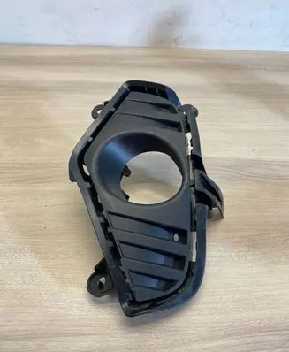 Toyota RAV 4 (XA50) Front fog light trim/grill 5212842190