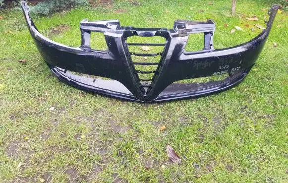 Alfa Romeo GT Front bumper 156038277 156038473 EL202