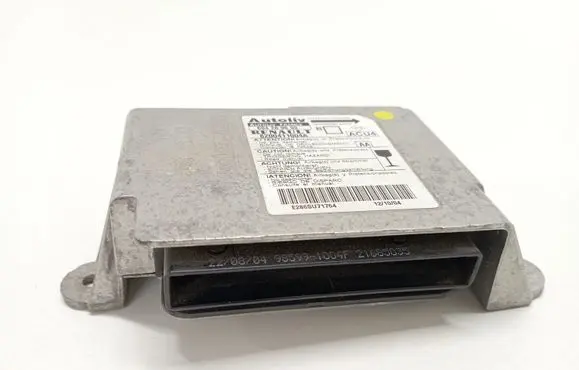 Renault Megane II Airbag control unit/module 604289600 8200411004A
