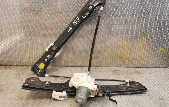 BMW 3 E90 E91 Front door electric window regulator 7060265