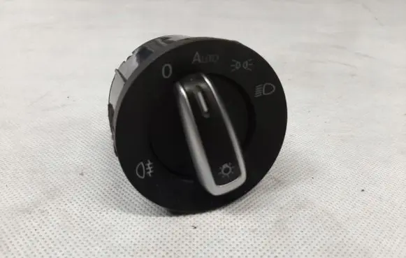 Light switch