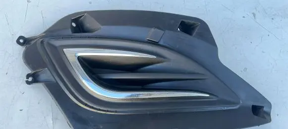 Hyundai i20 (PB PBT) Front bumper lower grill 1J500