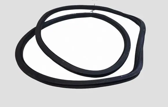 Skoda Octavia Mk2 (1Z) Front door rubber seal 1Z0867365