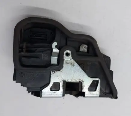 Mini Cooper Countryman R60 Front door lock