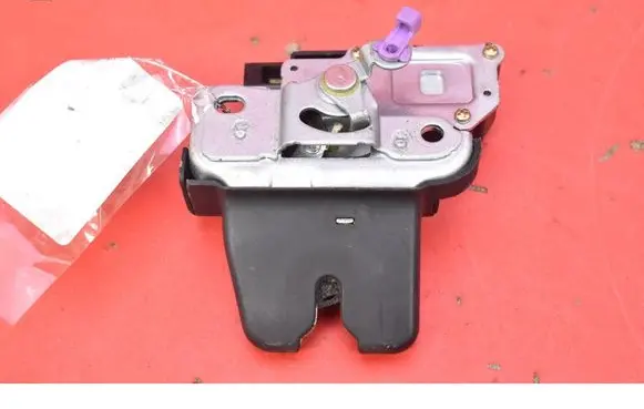 Lexus GS 300 400 430 Tailgate/trunk/boot lock/catch/latch