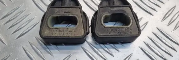 Audi A3 S3 8L Radiator mount bracket 1J0806157A 1U0121367A