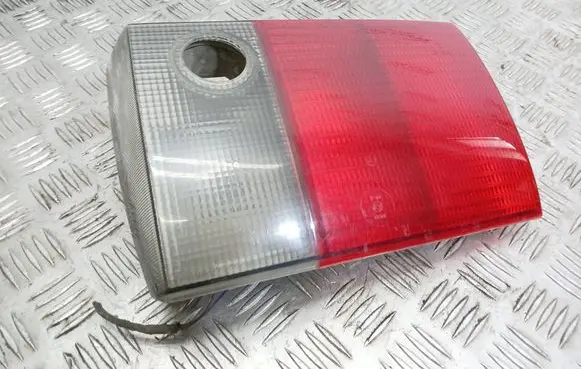 Audi 80 90 S2 B4 Tailgate rear/tail lights 295002
