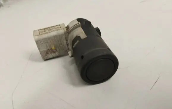 Audi A6 S6 C5 4B Parking PDC sensor 7H0919275