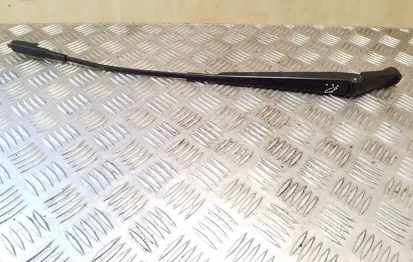 Opel Zafira B Front wiper blade arm