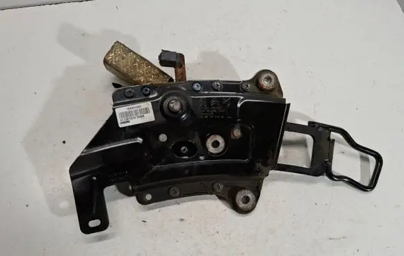 Citroen DS7 Crossback Seat back rest lock catch 1035000000 9818731380 1840796X11