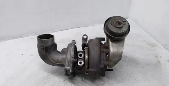 Toyota Avensis T250 Turbo 050803 17201OR010