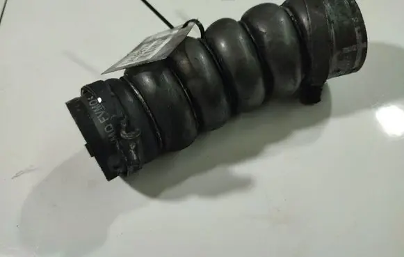 Ford Focus Intercooler hose/pipe