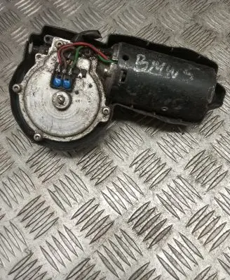 BMW 5 E39 Wiper motor