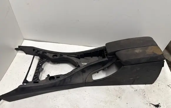 BMW 3 E90 E91 Center console 7148479