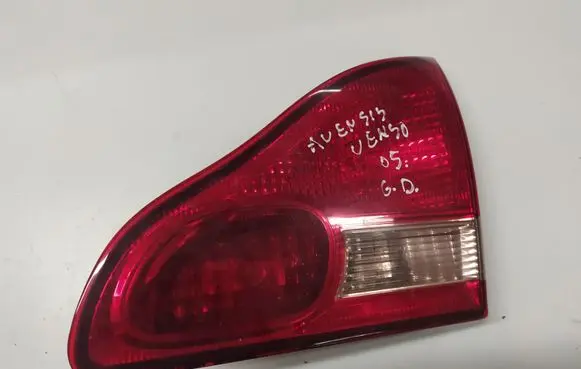 Toyota Avensis Verso Tailgate rear/tail lights KAITO4441