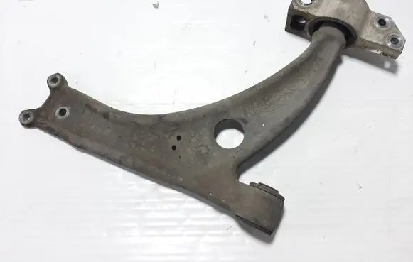 Volkswagen PASSAT B6 Front lower control arm/wishbone 3C0407153B