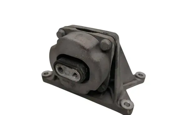Maserati Ghibli Gearbox mount 670001542 24269