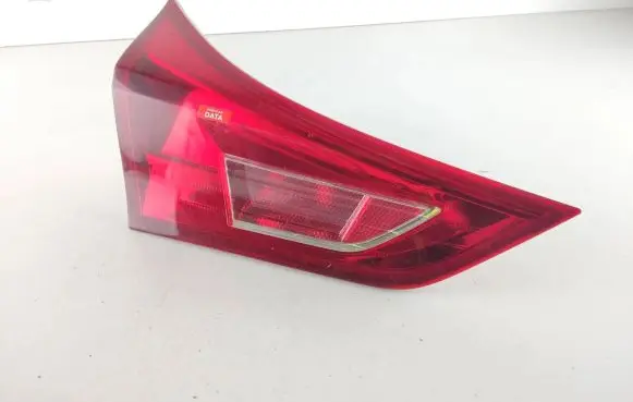 Toyota Auris E180 Tailgate rear/tail lights