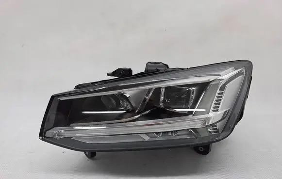 Audi Q2 - Headlight/headlamp 81A941033 SP81A941033